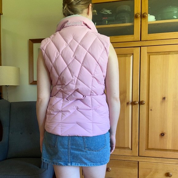 VINTAGE Columbia Down Puffer Vest in Pink - Picture 2 of 6